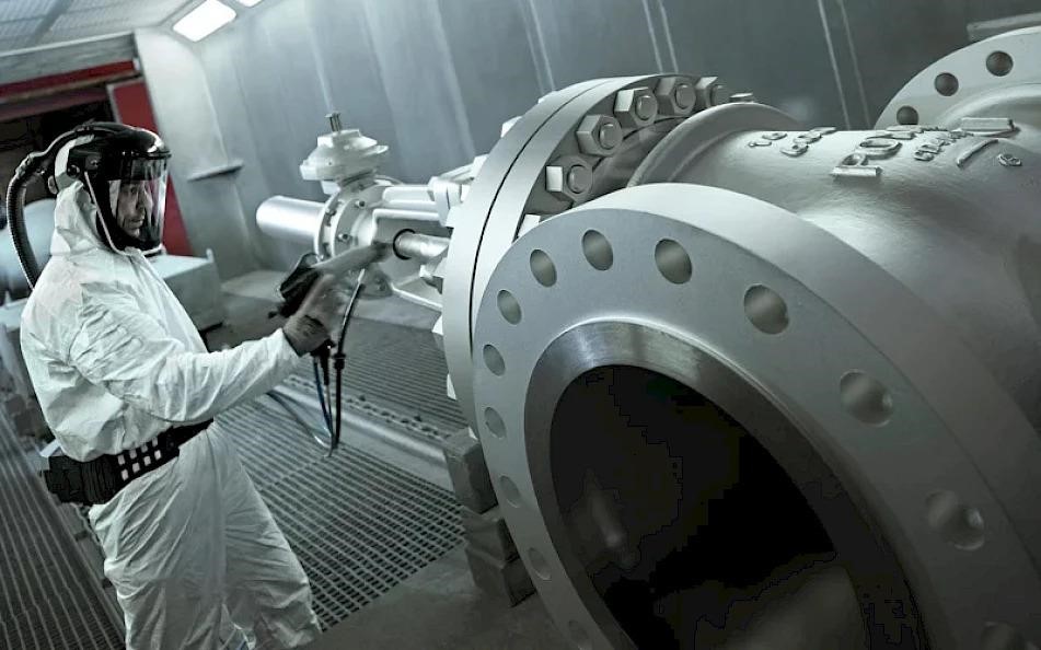 The Essential Guide to Coating and Painting Industries: Exploring Applications and Advancements”