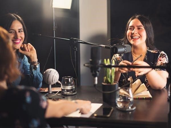 How Corporate Podcasts Spark Conversations and Transform Organisations