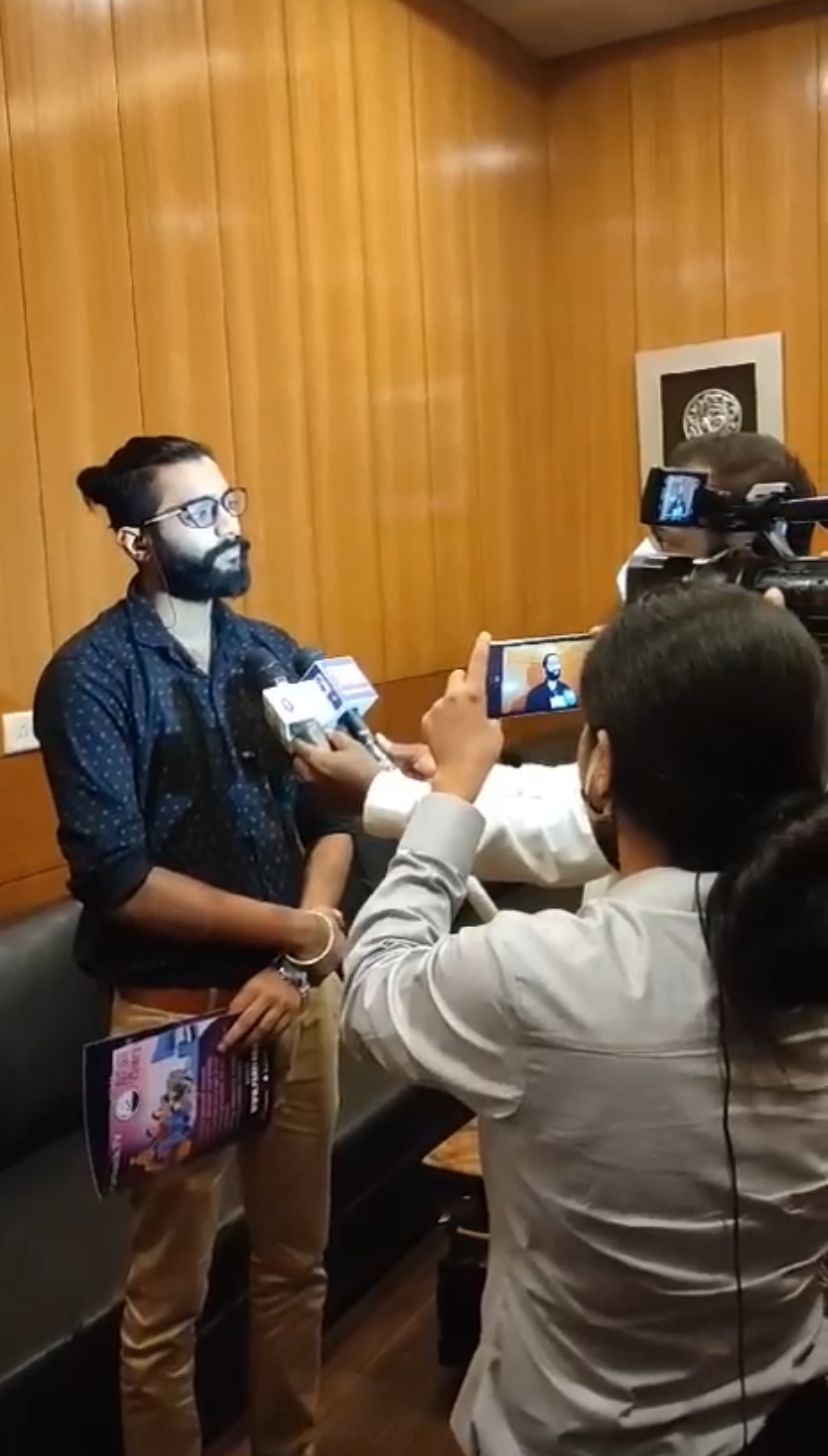 Vivek Ranjan Singh: Pioneering the Future of Performance Marketing with AI.