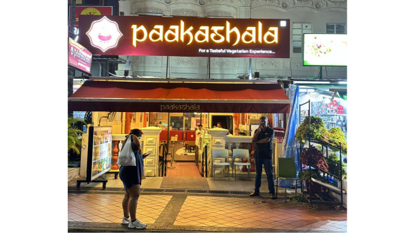 PAAKASHALA VEGETERIAN RESTAURANT BEGINS A NEW CHAPTER WITH SINGAPORE OUTLET.