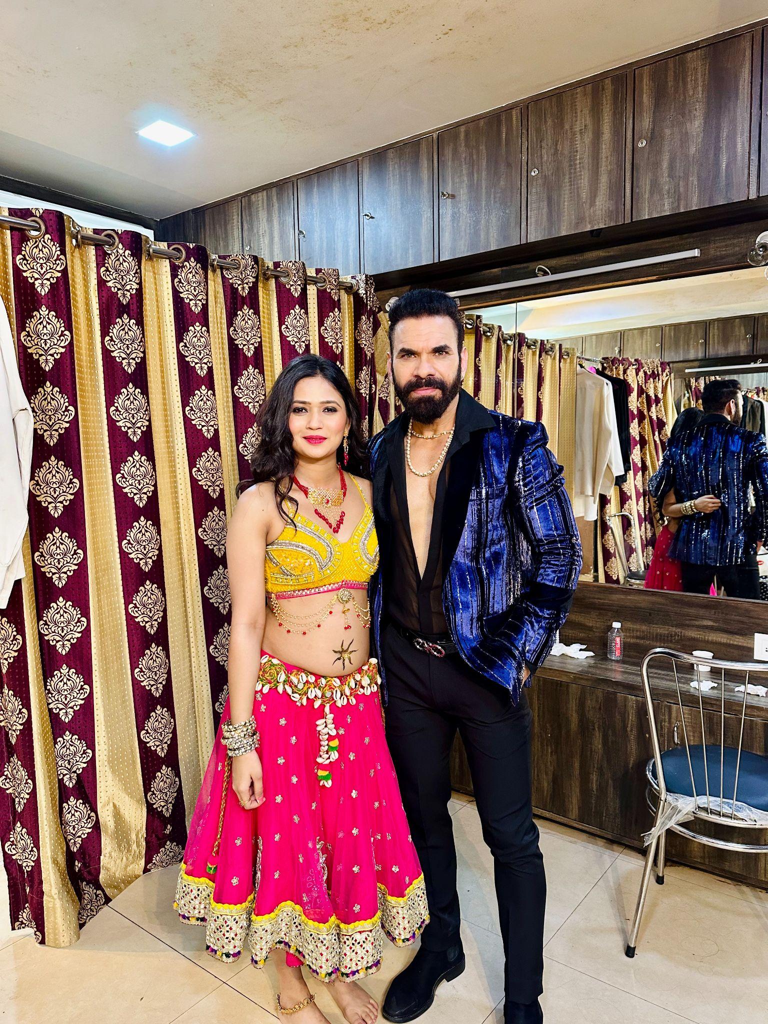 Renowned Actor Rohit Choudhary Joins “The Maharashtra Files” Cast, Showcasing Electrifying Dance Sequence with Gautami Patil