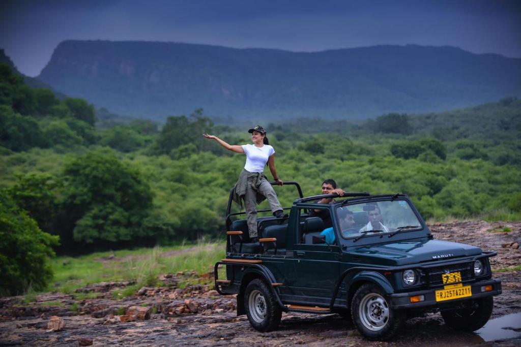 Explore the Wilderness of Ranthambore National Park: Your Ultimate Safari Adventure Awaits
