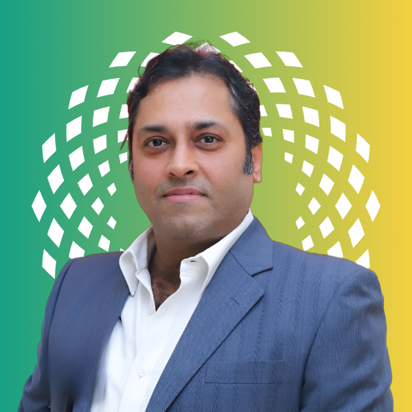 Veejay Israani – Empowering the Entrepreneurial Journey- Rising Above Challenges and Shining Bright