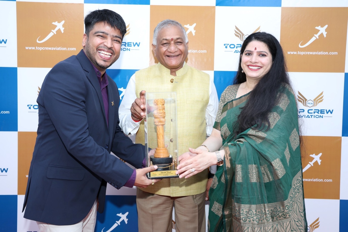 Top Crew Aviation: Opens a new branch in New Delhi, aiming to redefine aviation training.