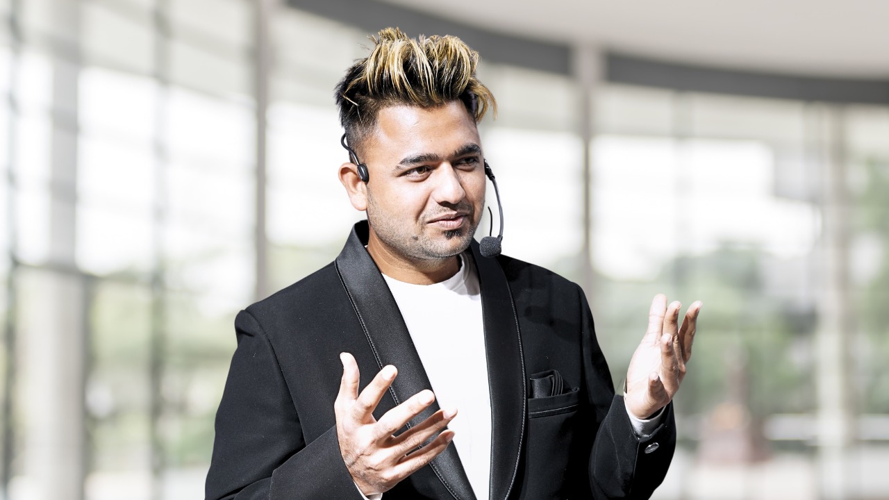 The Importance of Analysis in Fantasy Cricket: Insights from Veteran Somesh Thakre