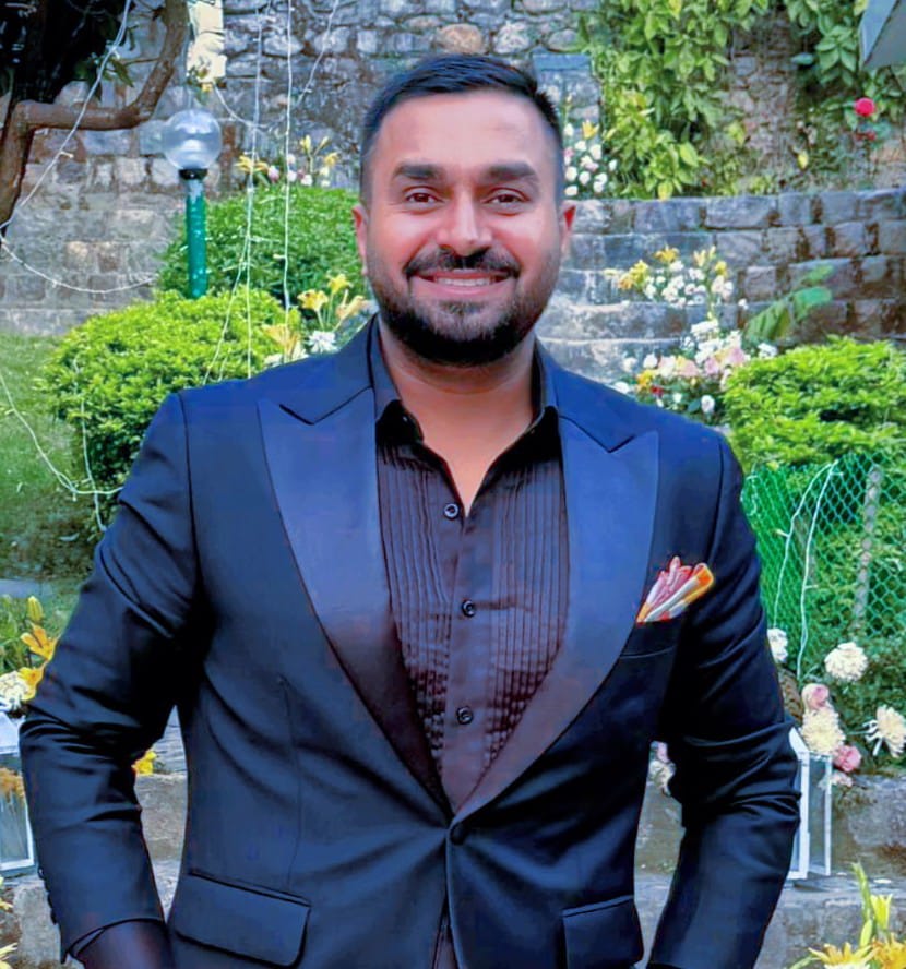 Cricket Enthusiast, Mohit Raghav wins the “Cricket For Charity” auction with a bid of INR 40 lakhs for Virat Kohli’s jersey