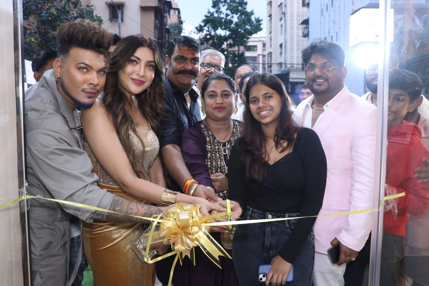KS Beauty Lounge Celebrates Grand Opening with Star-Studded Event