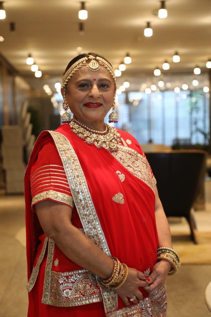 An Inspirational Women Manju Lodha – The Powerful Lady Who Holds Kindness, Love and Humanity