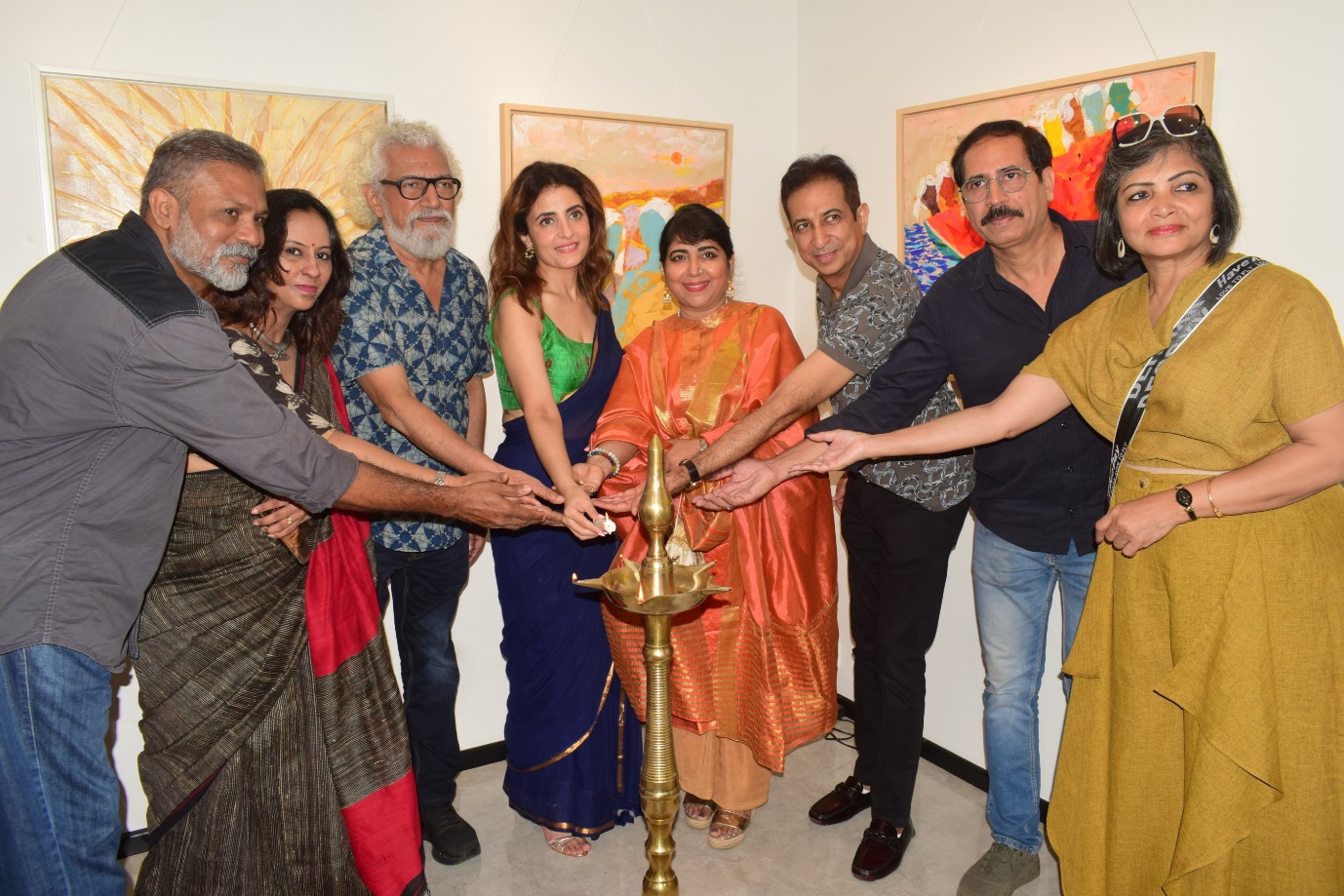 ‘Unseen Perspectives: Anita Goel’s Bold Exploration of Identity and Silence’