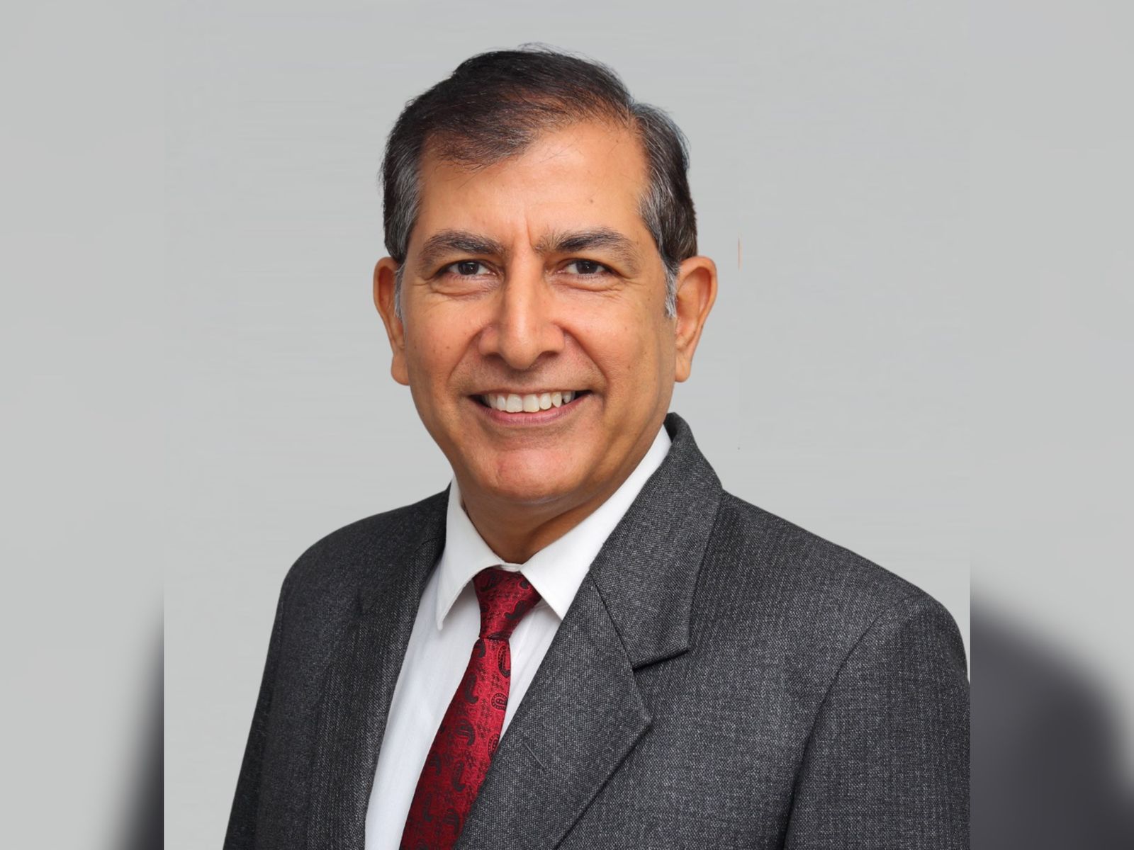 Rajiv Sharma: Pioneer of the MARK Model and Leading NLP Trainer Recognized Globally