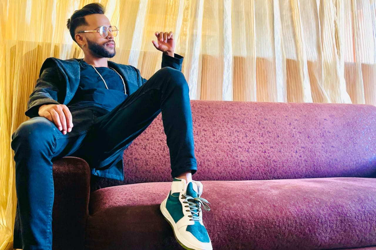 A B Vikash: The Rising Star of Indian Music Industry